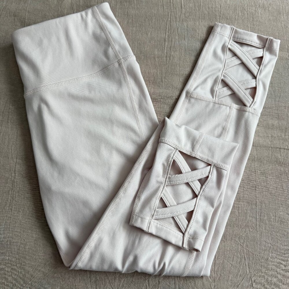 Apana Blush Pink Cutout Leggings‎ Size M